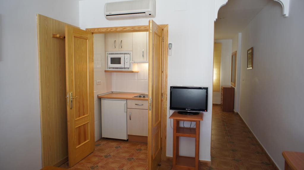 Hotel Apartamentos Kantara Al-Saif Alcántara Zewnętrze zdjęcie